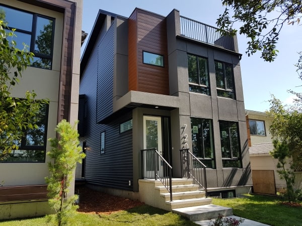 7205 106 Street House